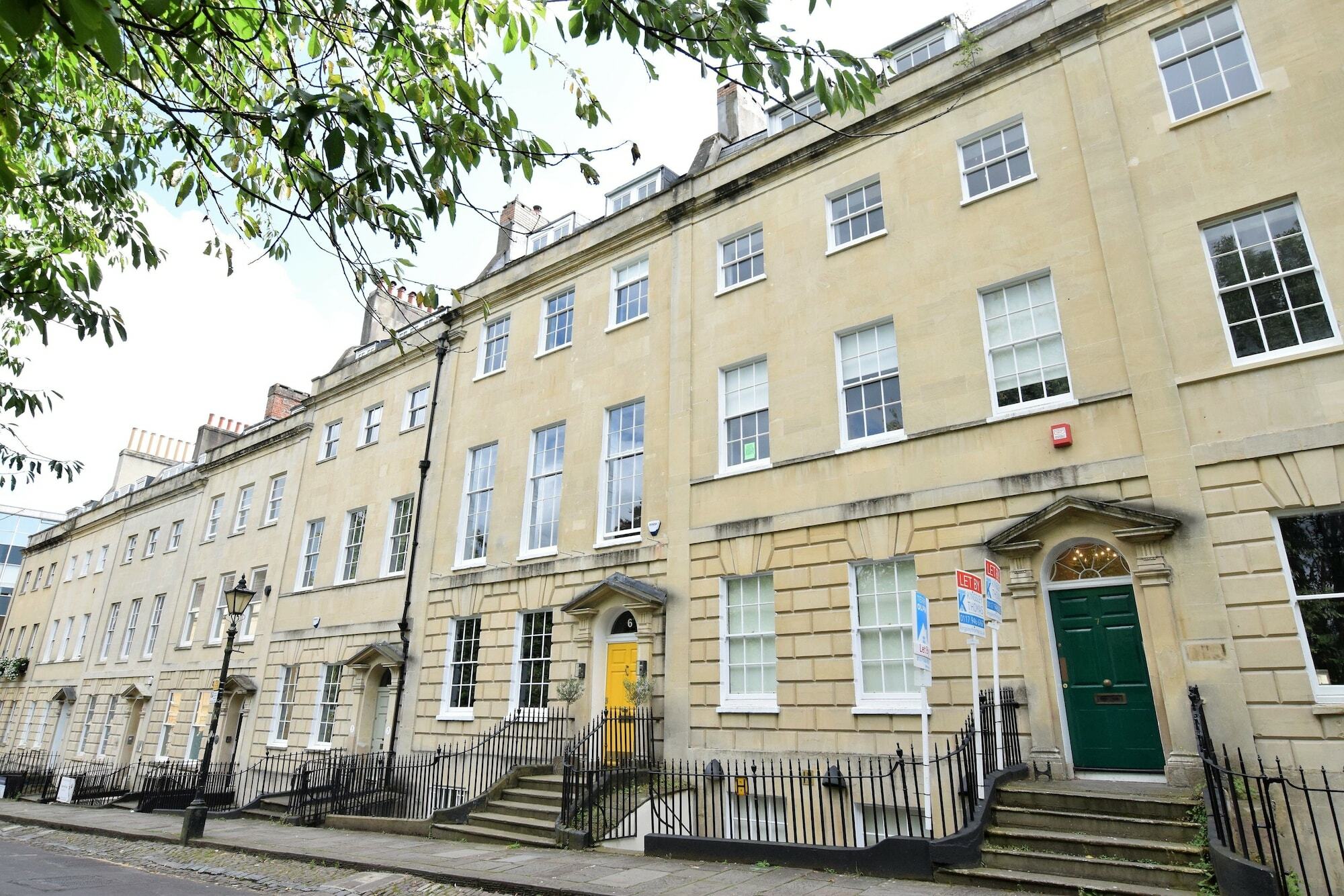 Berkeley Square Pads Apartment Bristol Exterior photo